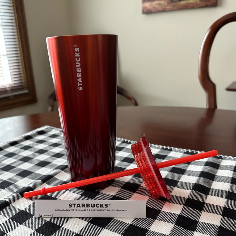 ❤️ Starbucks 24 Ounce Tumbler ❤️